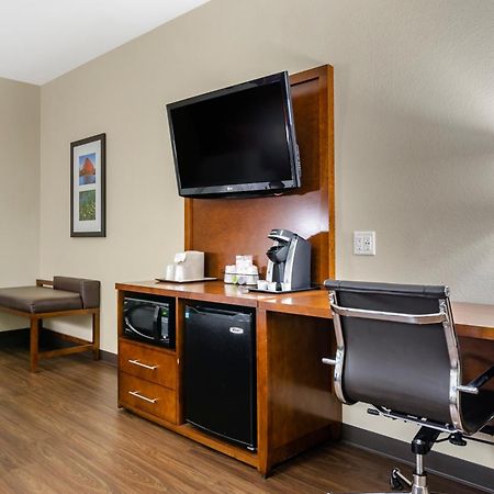 Comfort Suites Helena Airport Exterior foto