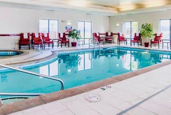 Comfort Suites Helena Airport Exterior foto